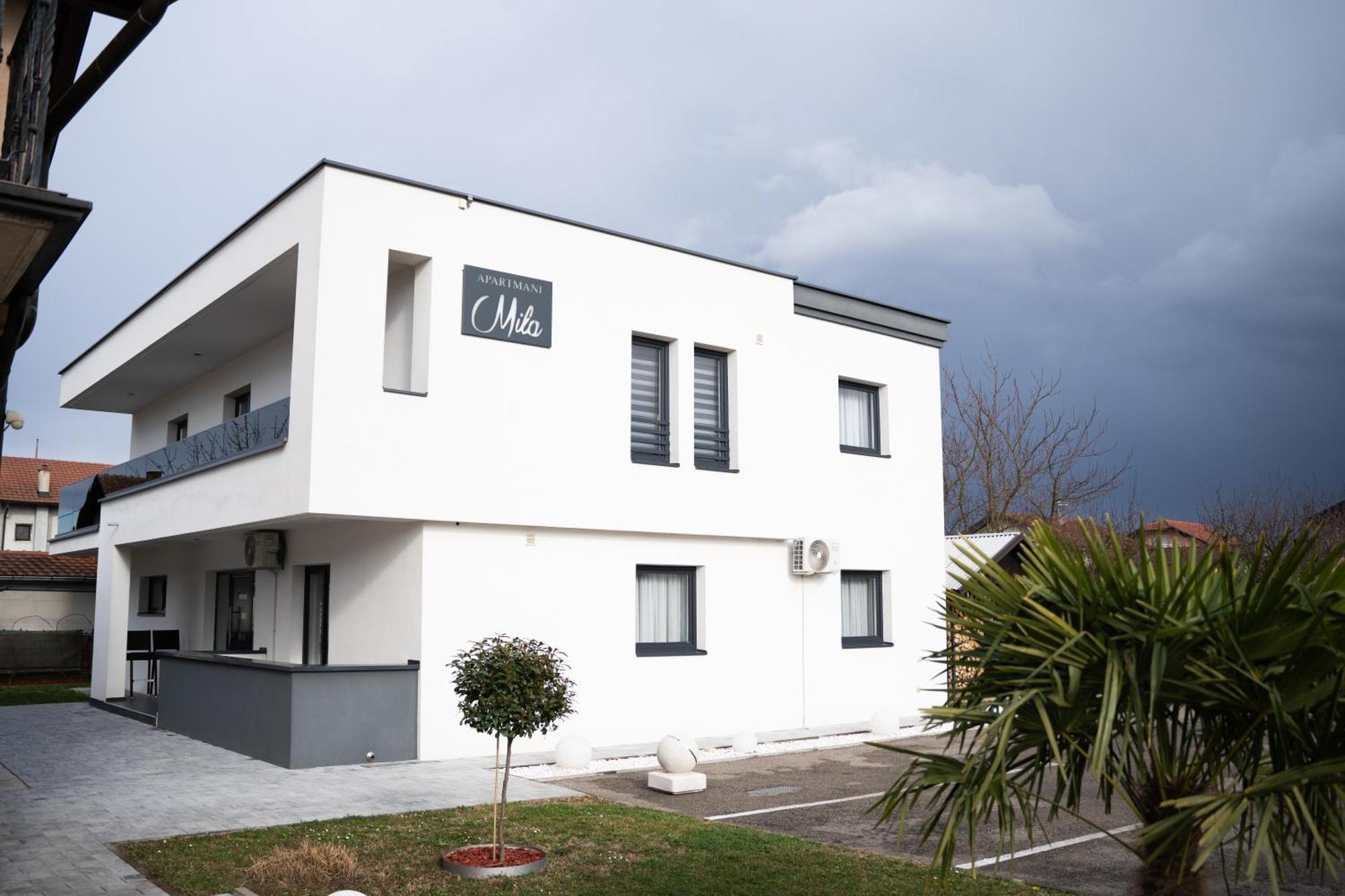 Apartmani Mila Laktaši Buitenkant foto