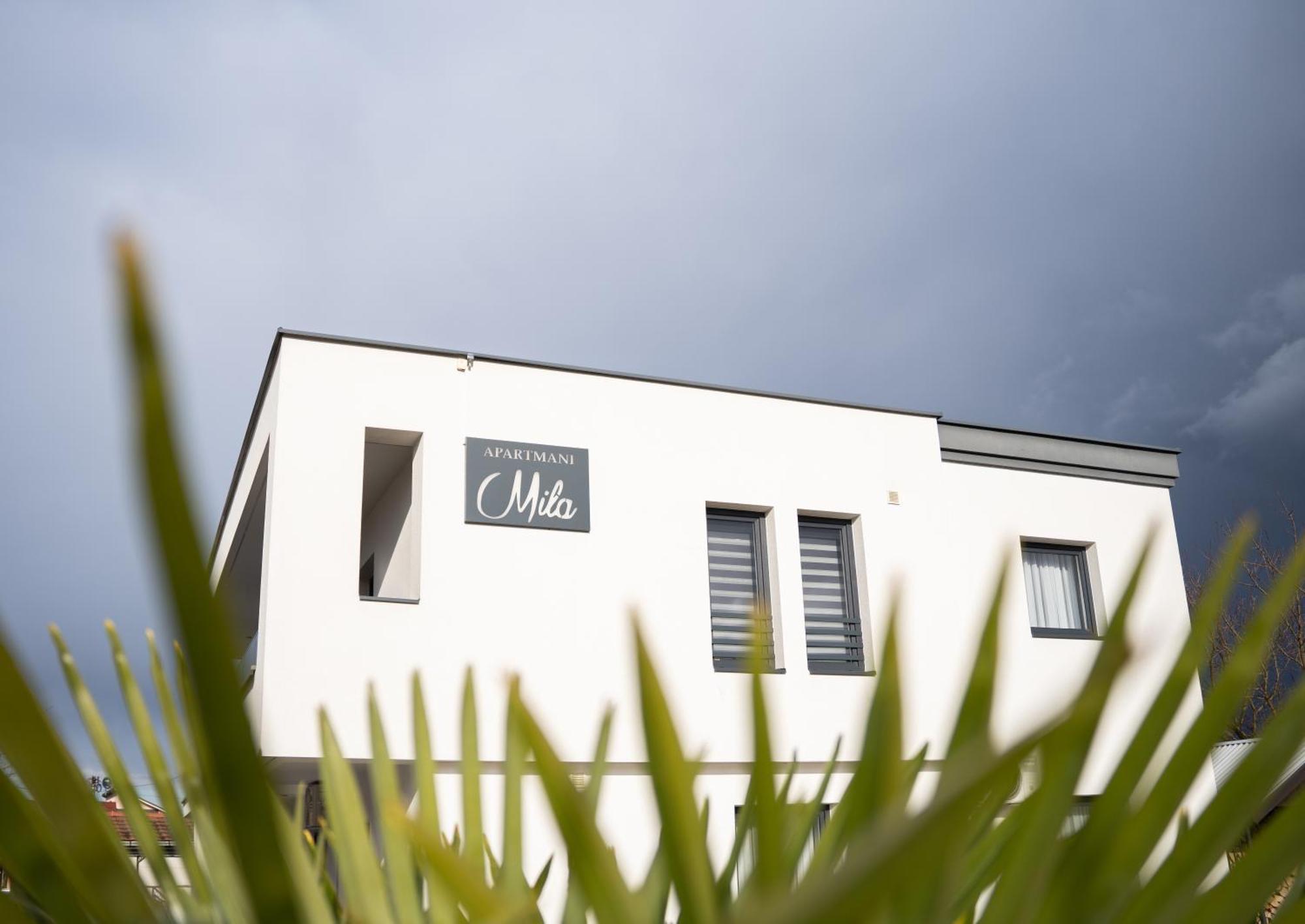 Apartmani Mila Laktaši Buitenkant foto