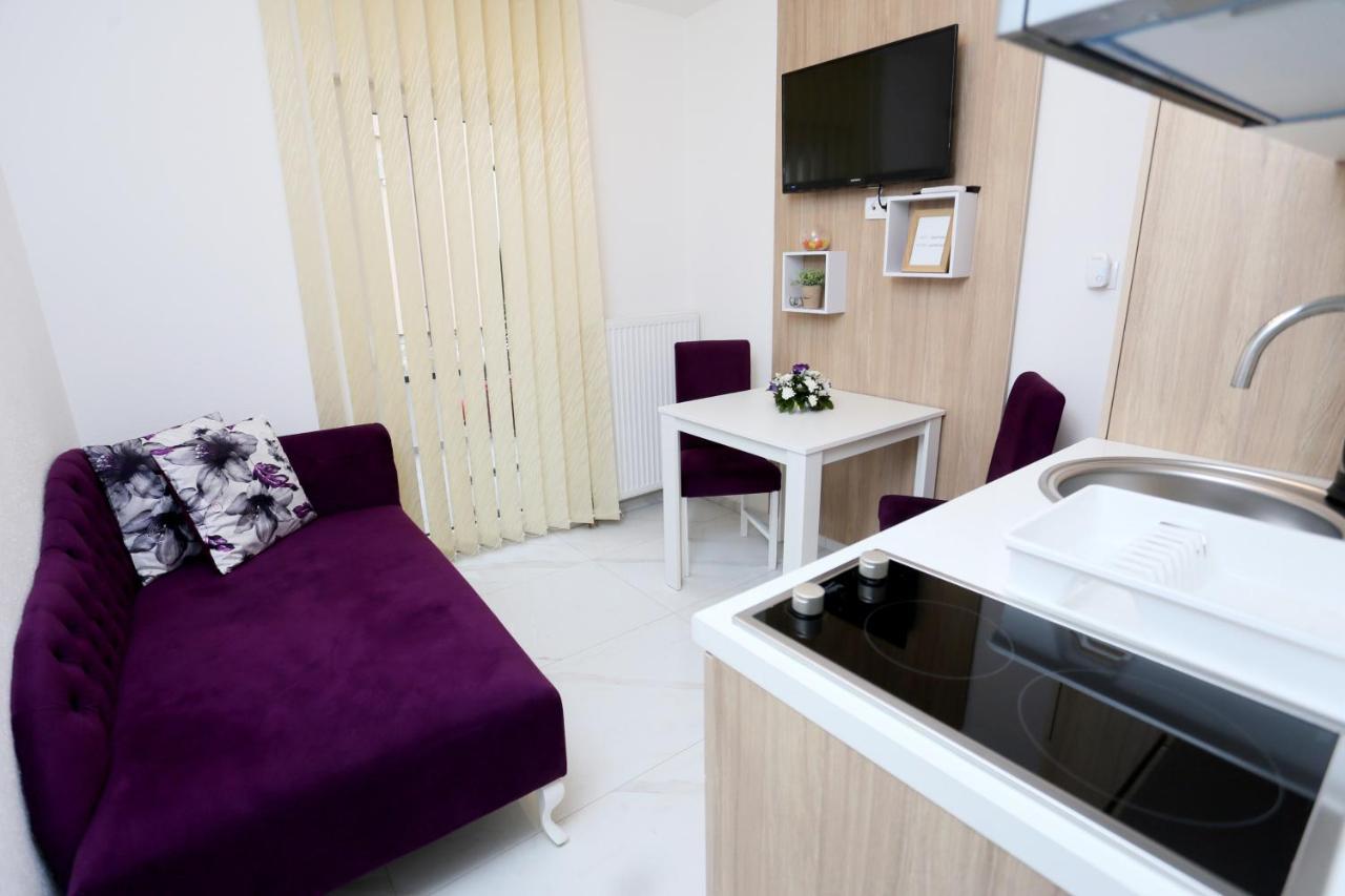 Apartmani Mila Laktaši Buitenkant foto