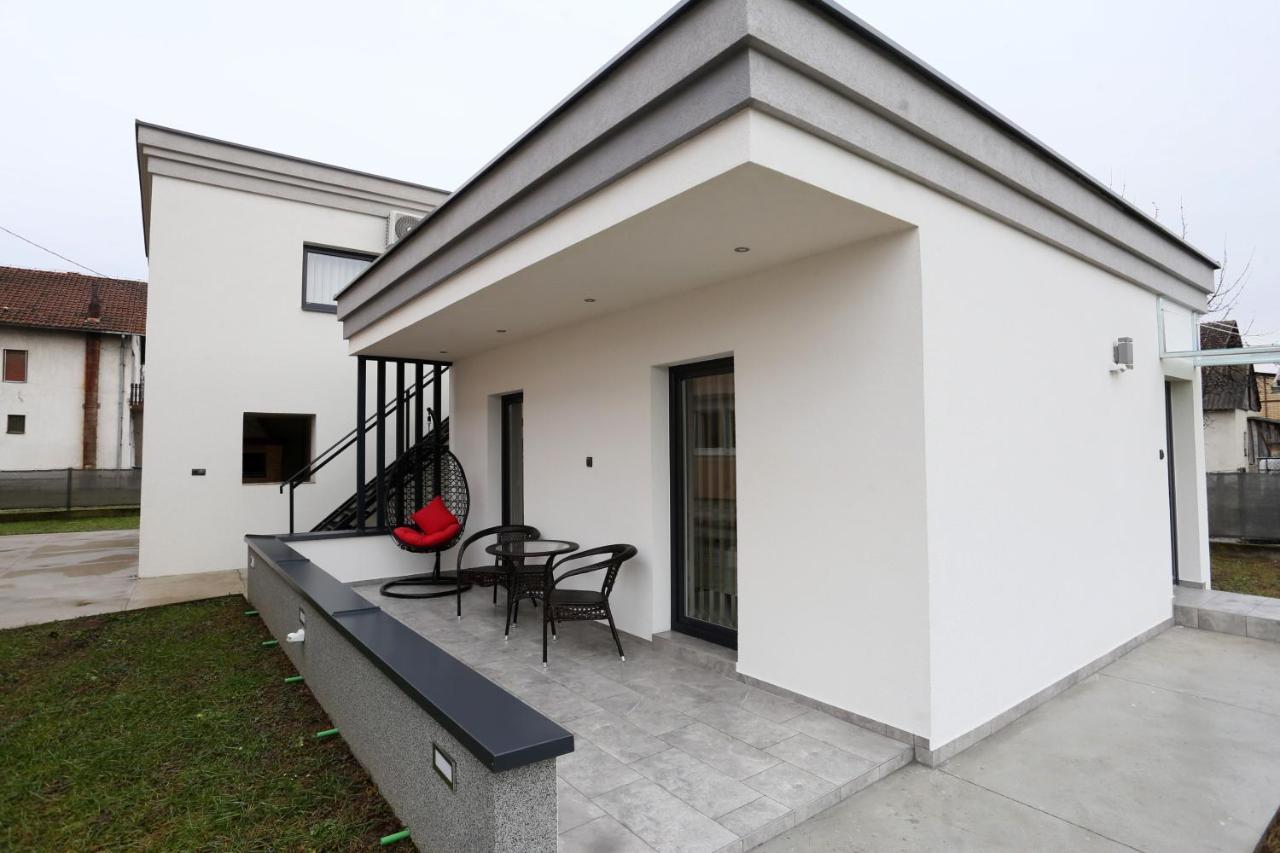 Apartmani Mila Laktaši Buitenkant foto