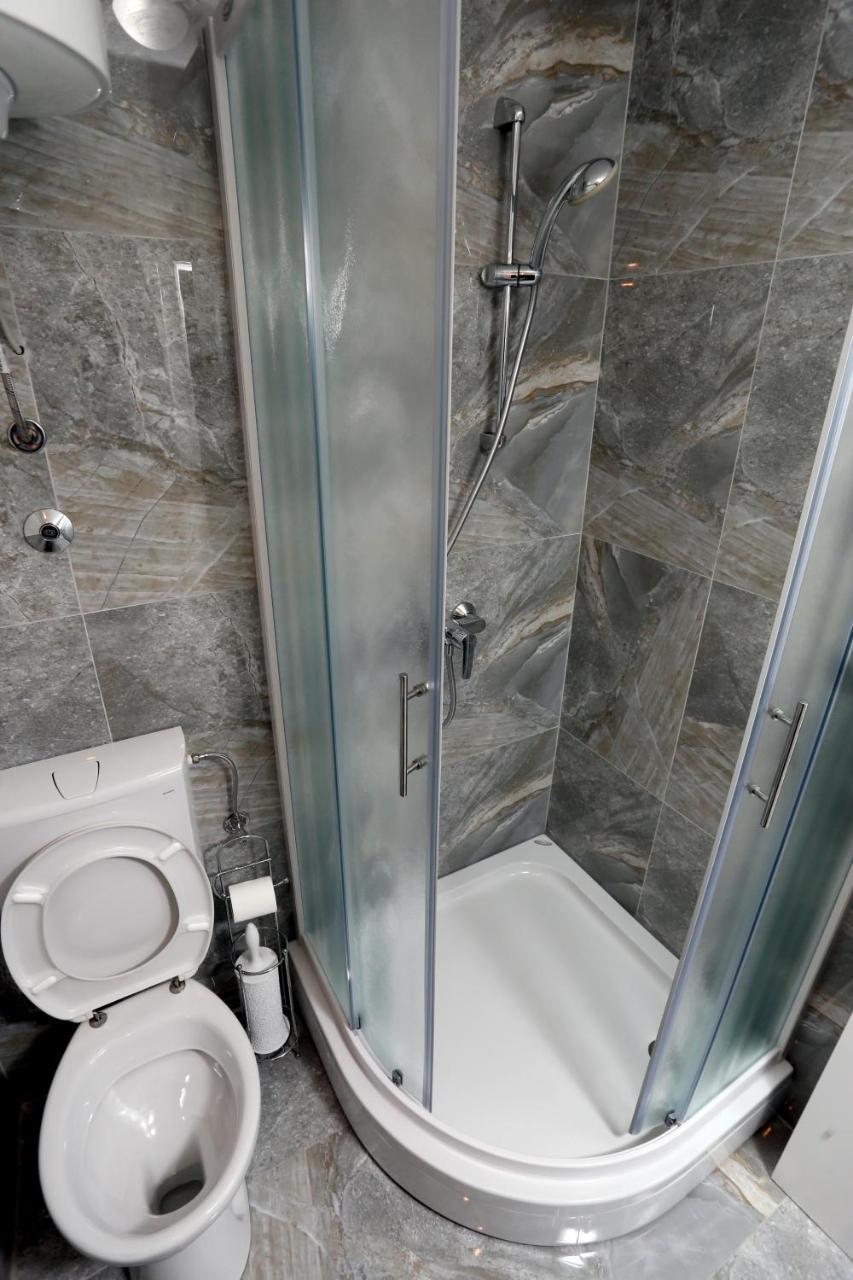 Apartmani Mila Laktaši Buitenkant foto
